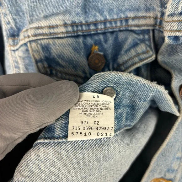 Vintage Levi's 57510 Denim Trucker Jean Jacket Youth Boys Small 8/10 Made In USA
